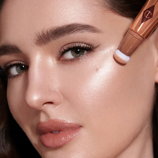Charlotte Tilbury Hollywood Beauty Light Wand Highlighter-Spotlight