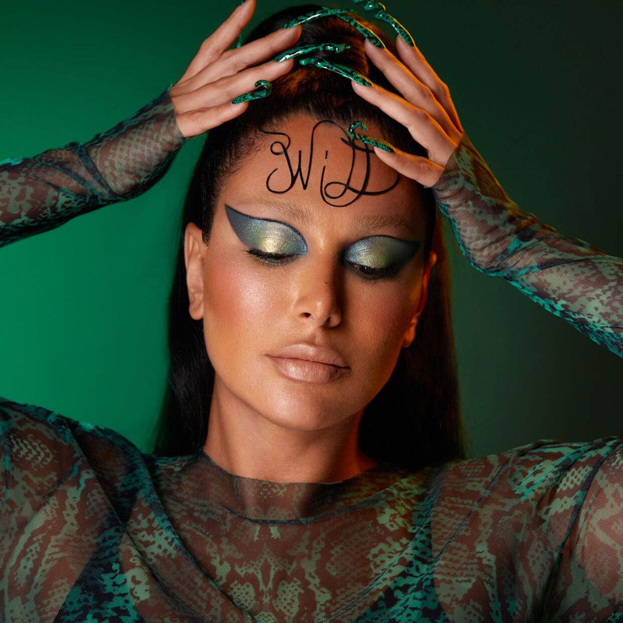 Huda Beauty Python Wild Obsessions Eyeshadow Palette