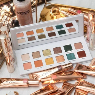 Iconic London Beachside Babe Eyeshadow Palette