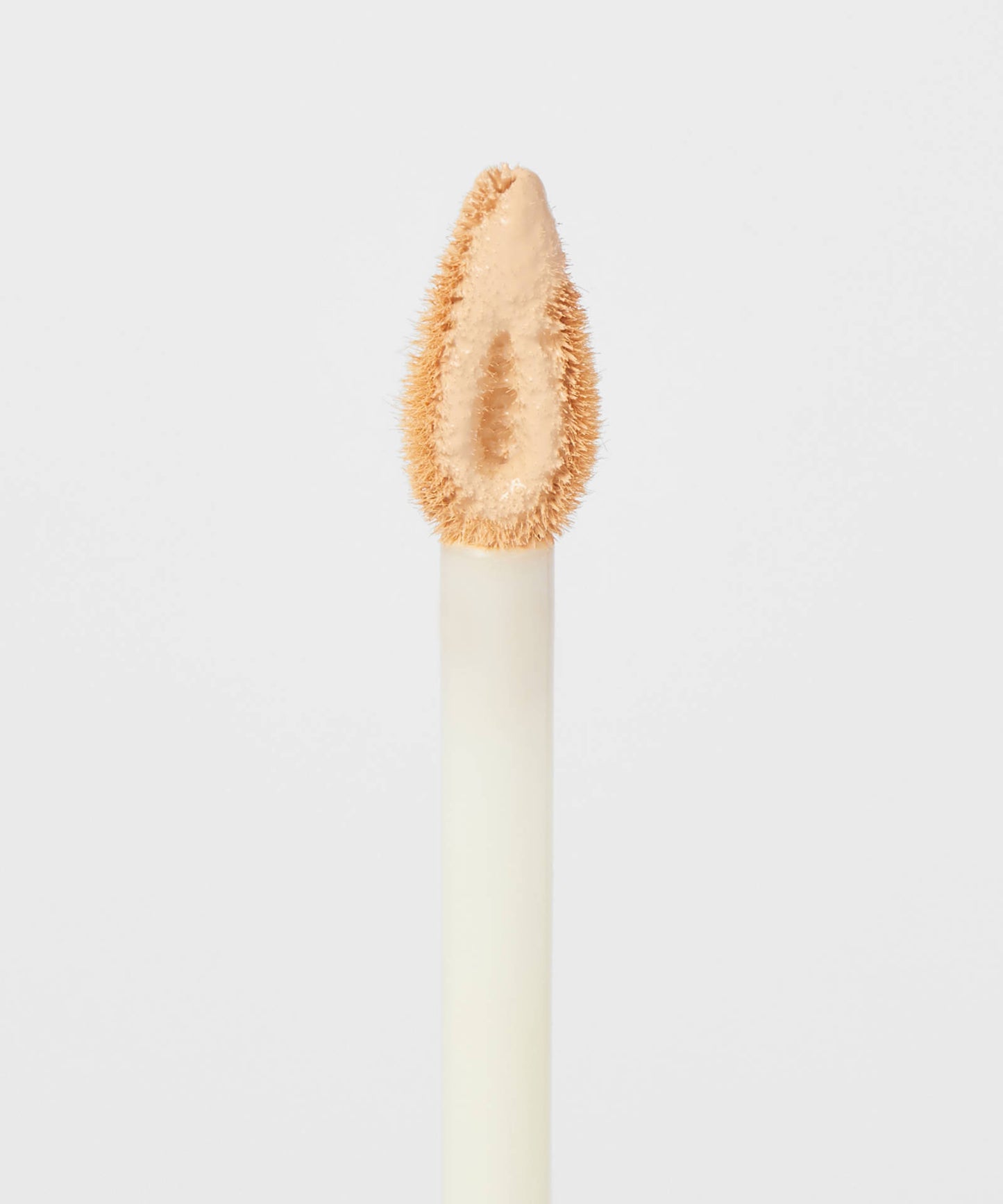 Jeffree Star Cosmetics Magic Star Concealer- C5.5 (3.4ml)