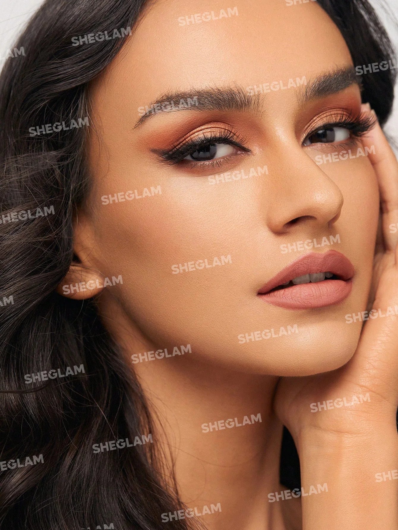 SHEGLAM Nine To Fine Eyeshadow Palette- Status Symbol 9.5g