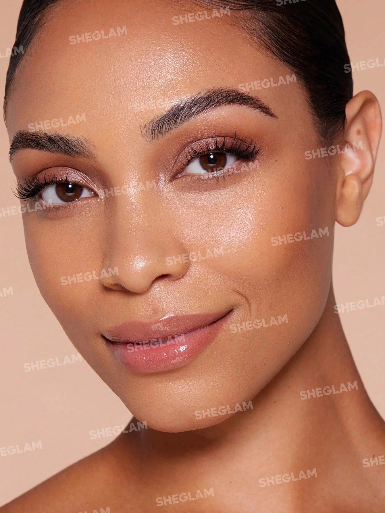 SHEGLAM Skinfinite Hydrating Foundation- Golden 30ml