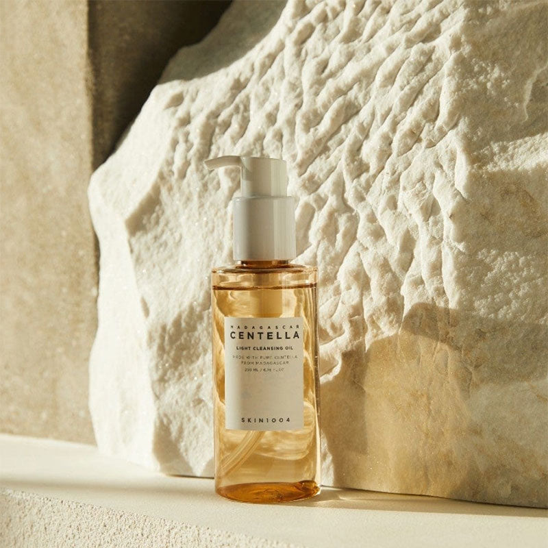 SKIN1004 Madagascar Centella Light Cleansing Oil 200ml