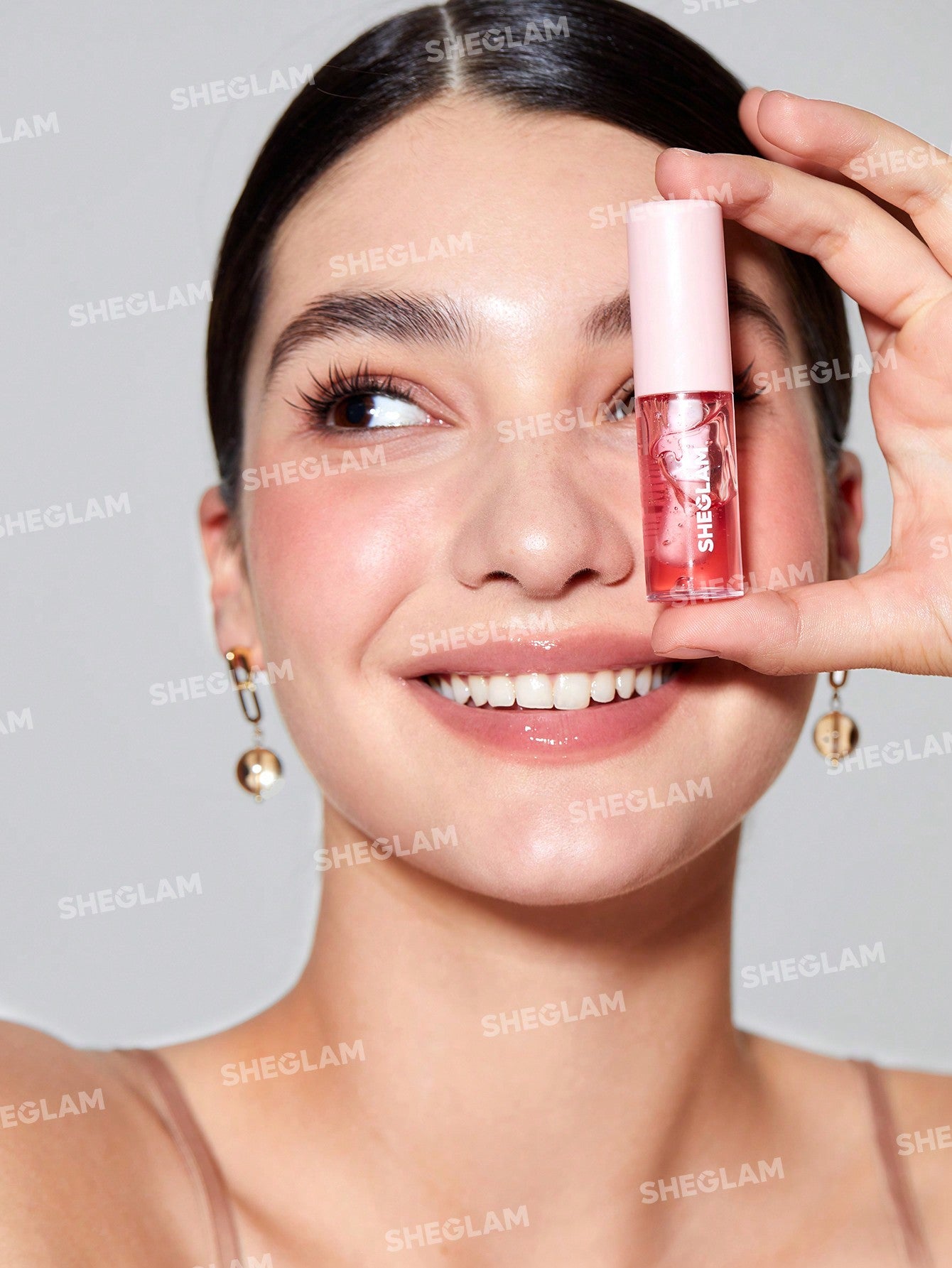 Sheglam Jelly Wow Hydrating Lip Oil- Berry Involved