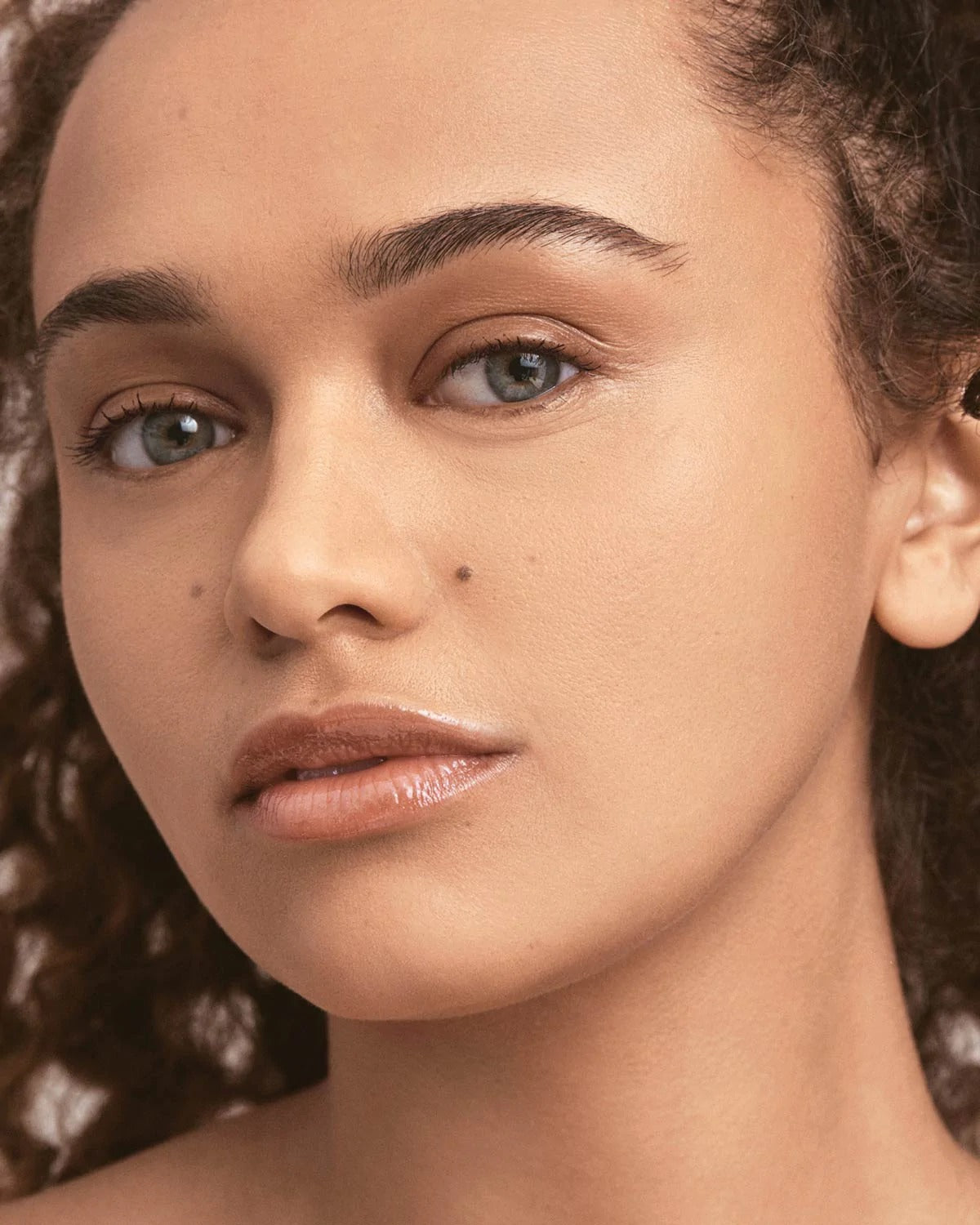 Fenty Beauty Pro Filt'r Hydrating Longwear Foundation- 255