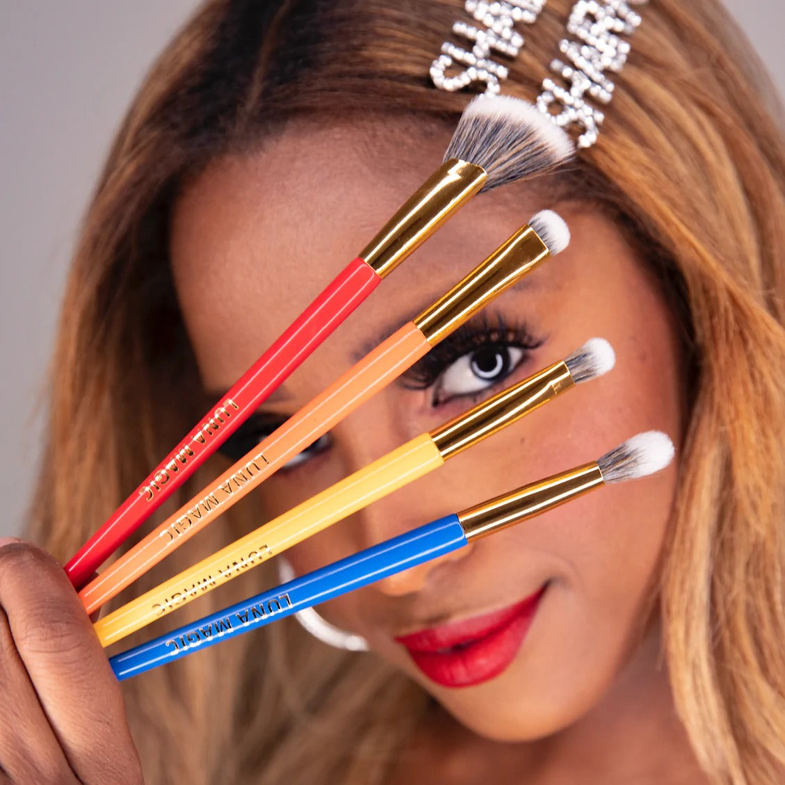 Luna Magic Beauty Blend It Girl Makeup Brushes with Pouch