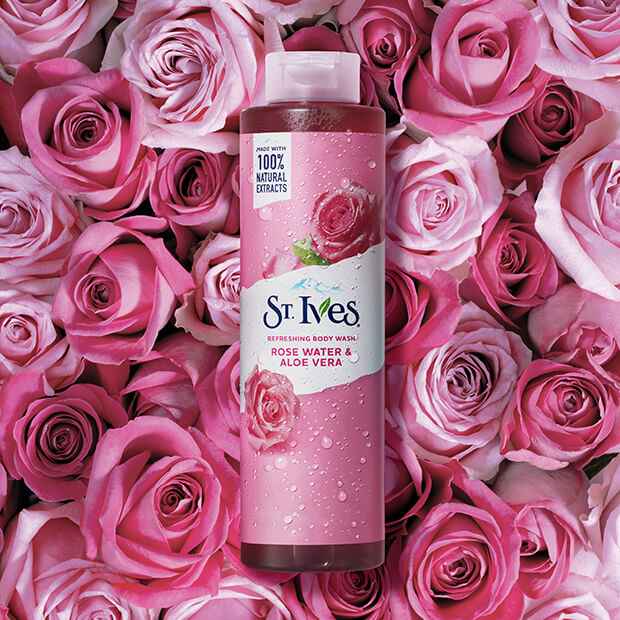St. Ives Rose Water & Aloe Vera Refreshing Body Wash 650ml