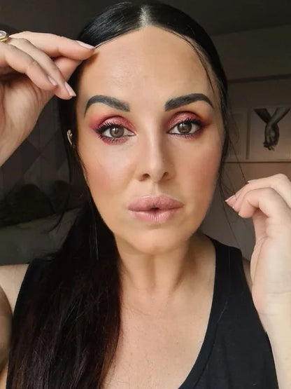 Cinta London Eyeshadow Palette- Living The Eye Life
