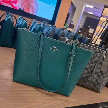 Coach Fiona Zip Tote Bag InEmerald Green