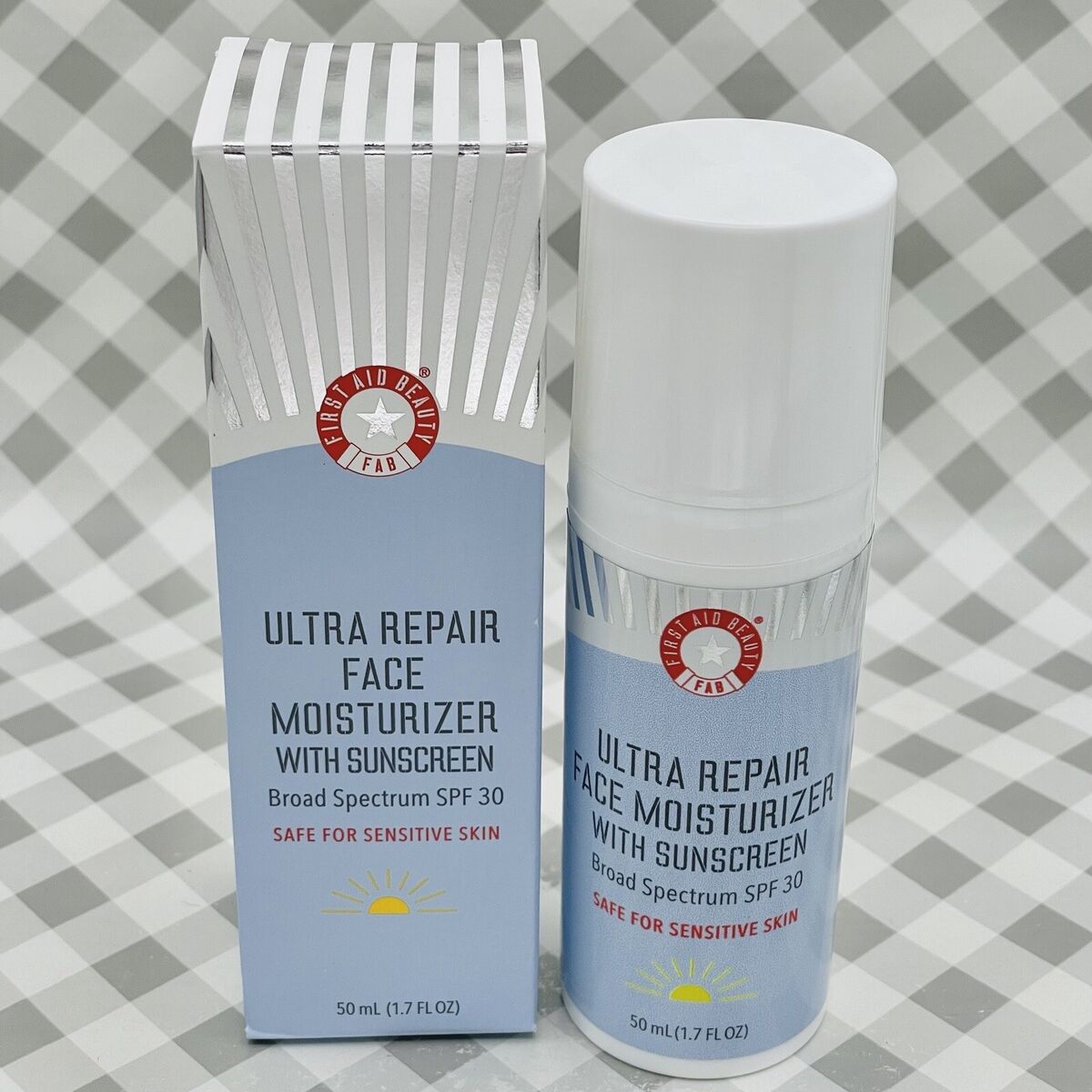 First Aid Beauty Ultra Repair Face Moisturizer with Sunscreen SPF30 50ml