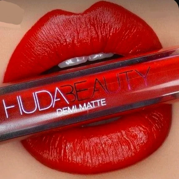 Huda Beauty Liquid Matte Lipstick- Boy Collector
