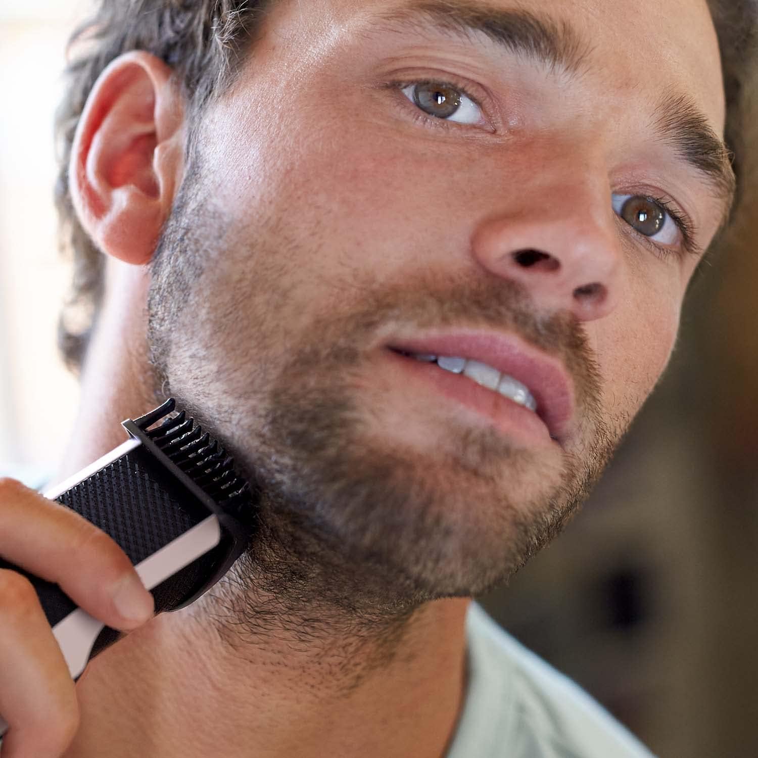 Philips Beardtrimmer Series 3000 Beard Trimmer BT3206/13