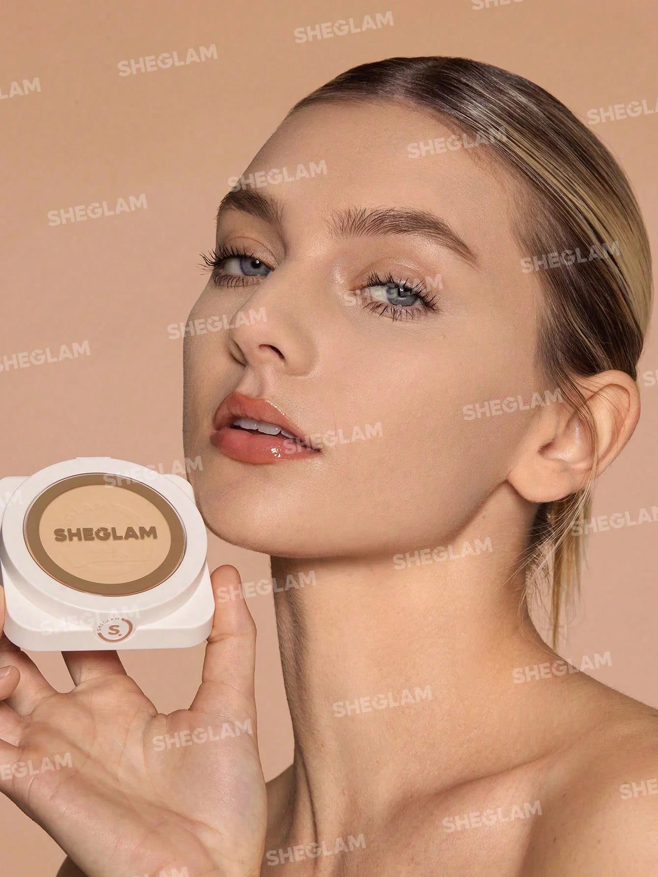 SHEGLAM Skin-Focus High Coverage Powder Foundation-Bamboo 11g