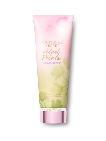 Victoria's Secret Valvet Petals Radiant Fragrance Lotion 236ml