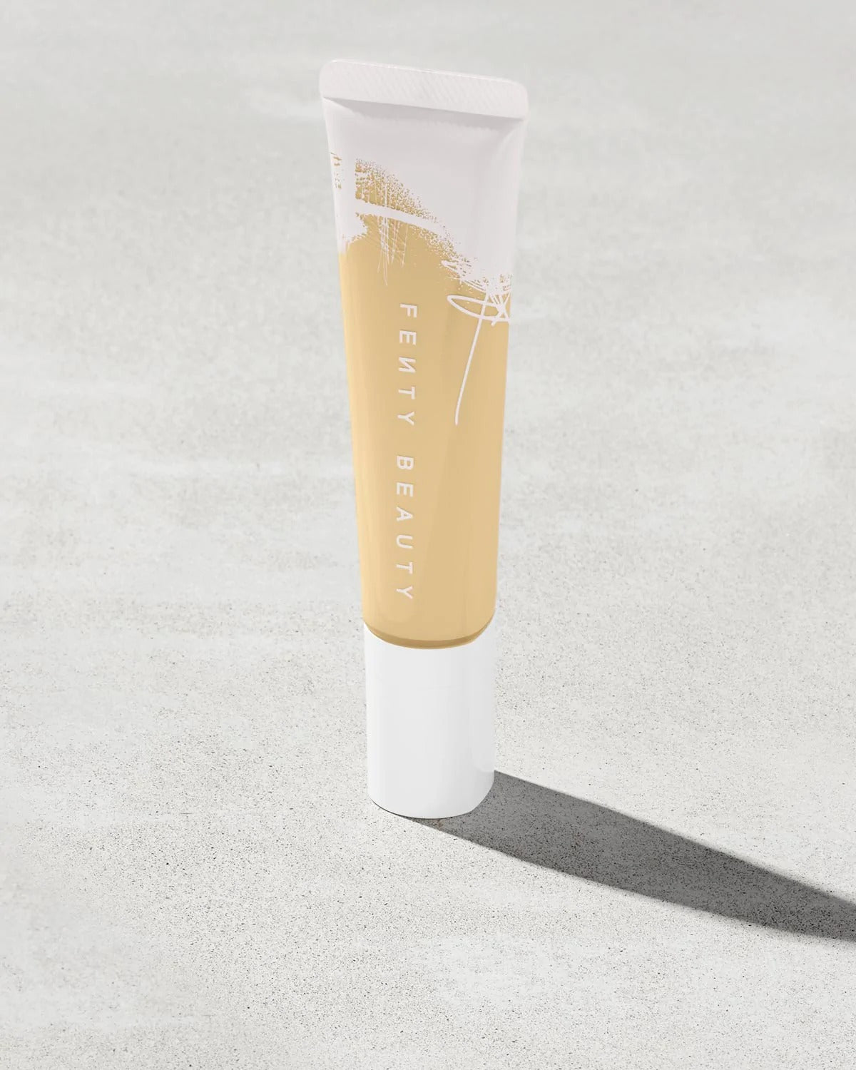 Fenty Beauty Pro Filt'r Hydrating Longwear Foundation- 105