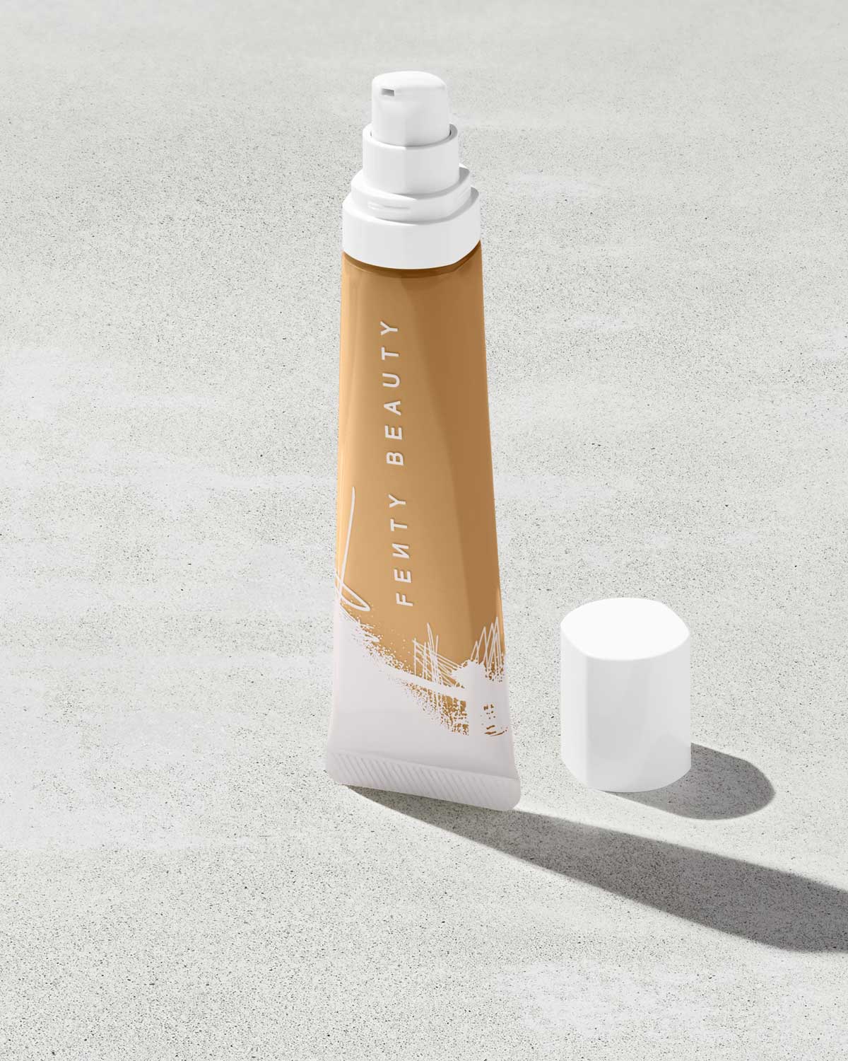 Fenty Beauty Pro Filt'r Hydrating Longwear Foundation- 250
