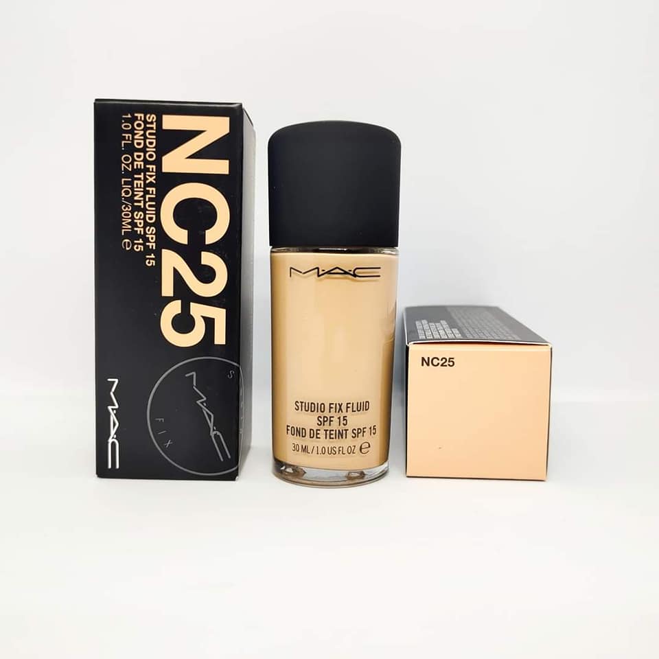 Mac Studio Fix Fluid SPF 15 Foundation NC25