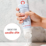 First Aid Beauty Pure Skin Face Cleanser 142g